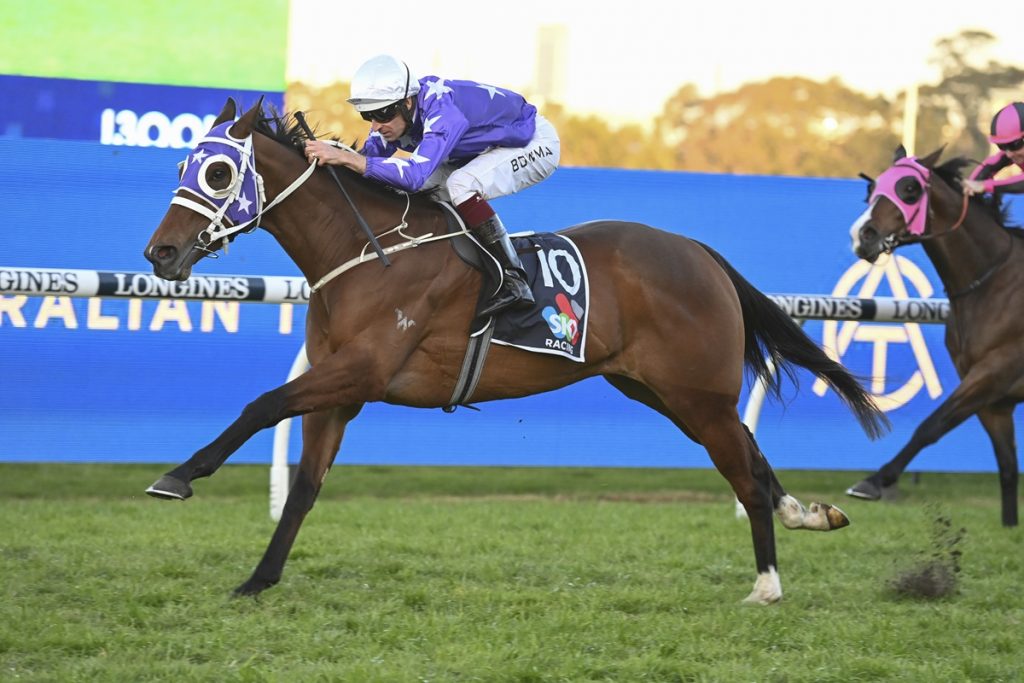 SUR LA MER continues her fine form winning on Saturday at Rosehill Gardens