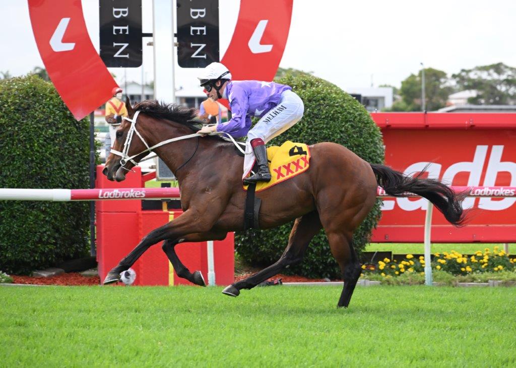 ESTREMO powers into Group winning contention