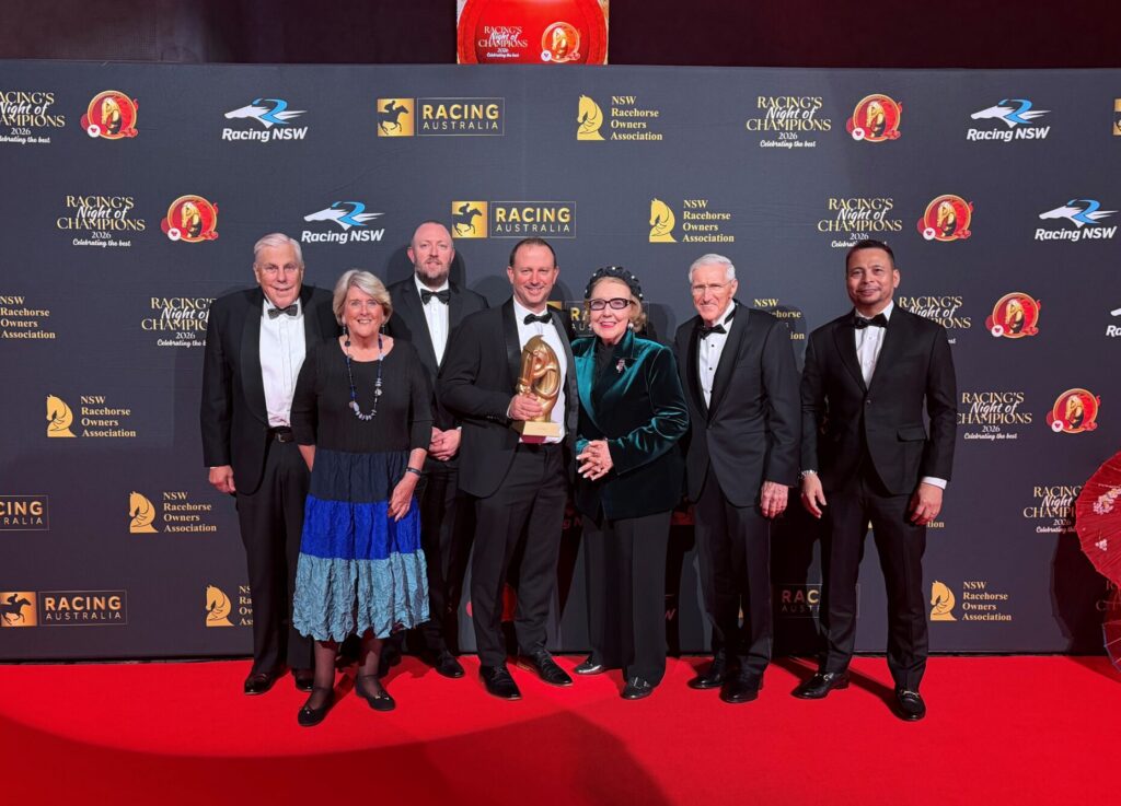 AELIANA (NZ) crowned NSW Stayer of the Year